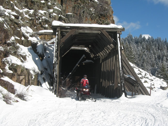 /pictures/Yellowstone Winter Trip/IMG_5075.jpg